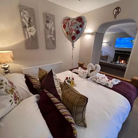 Boutique & Hot Tubs Windermere