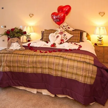 Hotel Boutique & Hot Tubs