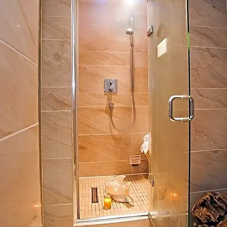 Boutique Suites&hot Tubs Hotel Windermere
