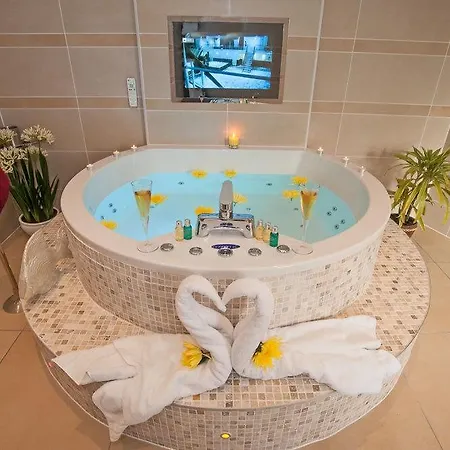 Boutique & Hot Tubs Windermere