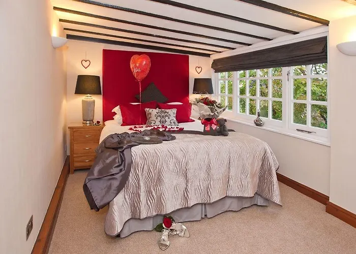 Hotel Boutique & Hot Tubs 4*