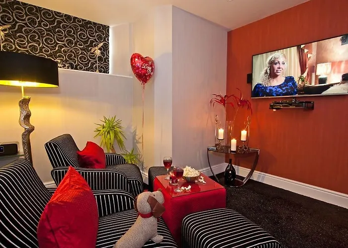 Boutique & Hot Tubs 4*