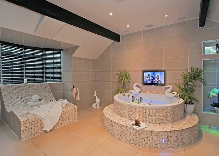 酒店 Boutique & Hot Tubs 温德米尔